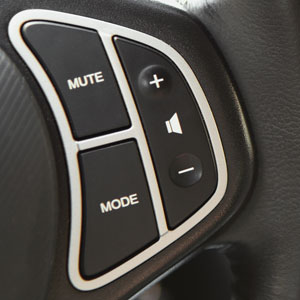 car audio controls on steering wheel