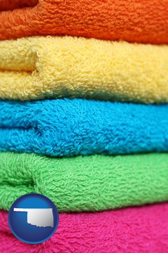 colorful bath towels - with Oklahoma icon