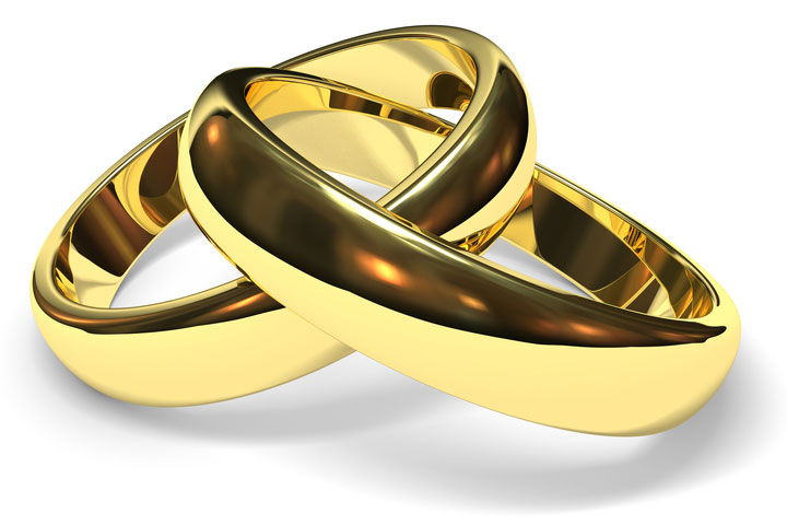 wedding rings (large image)
