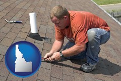 idaho map icon and a roofing project contractor and equipment